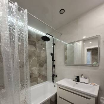 Продается 3-х комнатная квартира, 95,9 м²