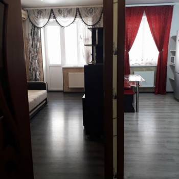 Сдается 1-комнатная квартира, 38 м²