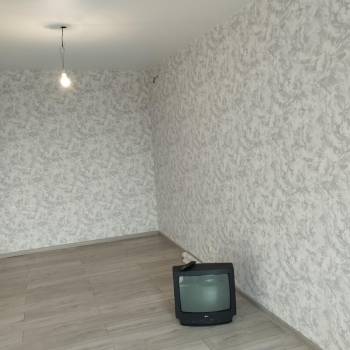 Продается 1-комнатная квартира, 36 м²