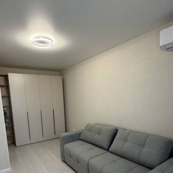 Сдается 1-комнатная квартира, 38 м²