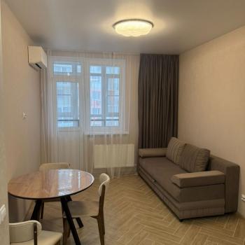 Сдается 1-комнатная квартира, 37 м²