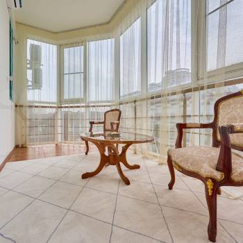 Сдается 2-х комнатная квартира, 90 м²