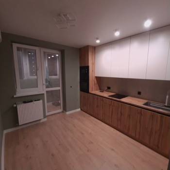 Продается 1-комнатная квартира, 38 м²