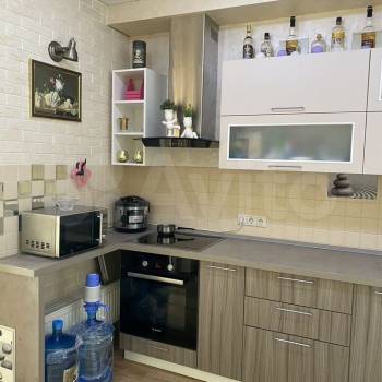 Продается 1-комнатная квартира, 40 м²