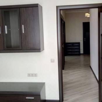 Сдается 2-х комнатная квартира, 75 м²