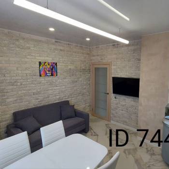 Сдается 2-х комнатная квартира, 64 м²