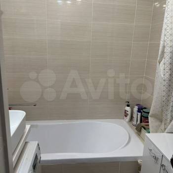 Продается 3-х комнатная квартира, 62 м²