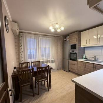 Продается 2-х комнатная квартира, 56,7 м²