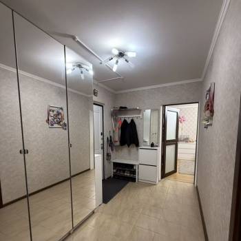 Продается 2-х комнатная квартира, 56,7 м²