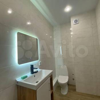 Сдается Многокомнатная квартира, 64 м²