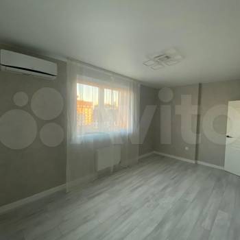 Сдается Многокомнатная квартира, 64 м²