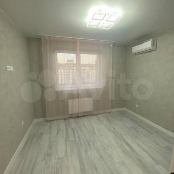 Сдается Многокомнатная квартира, 64 м²