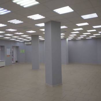 Сдается Торговое помещение, 270 м²