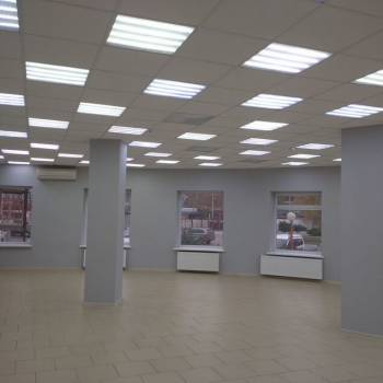 Сдается Торговое помещение, 270 м²