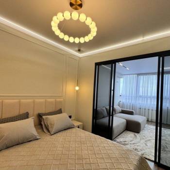 Сдается 1-комнатная квартира, 42 м²