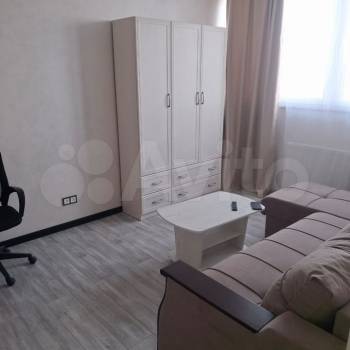 Сдается 2-х комнатная квартира, 42 м²