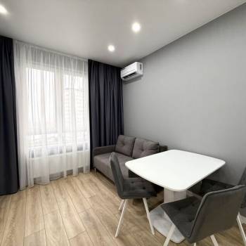 Сдается 1-комнатная квартира, 43 м²