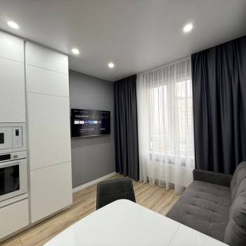 Сдается 1-комнатная квартира, 43 м²