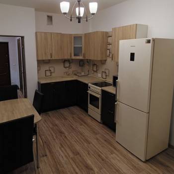 Сдается 1-комнатная квартира, 42 м²