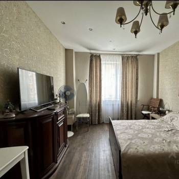 Продается 2-х комнатная квартира, 70 м²