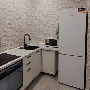 Сдается 1-комнатная квартира, 39 м²