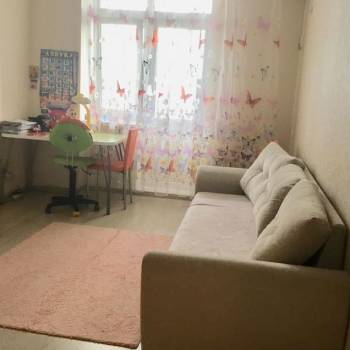 Продается 1-комнатная квартира, 27 м²