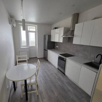 Сдается 1-комнатная квартира, 38,4 м²