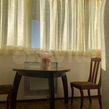 Сдается Многокомнатная квартира, 90 м²