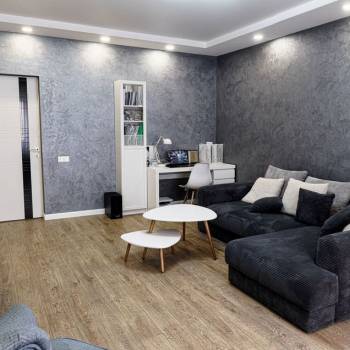 Продается 3-х комнатная квартира, 100 м²