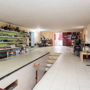 Продается Дом, 300 м²