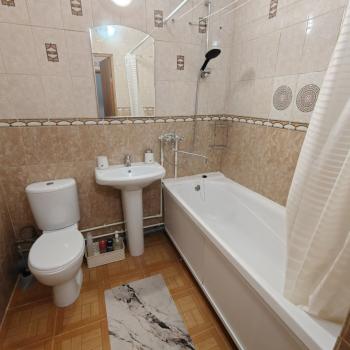 Сдается 1-комнатная квартира, 42 м²