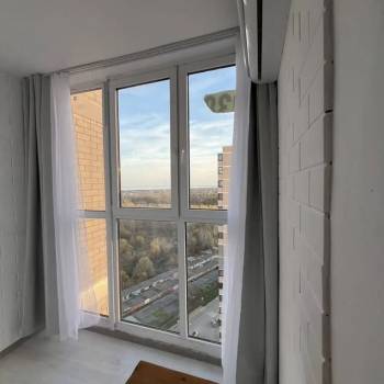 Сдается 1-комнатная квартира, 42 м²