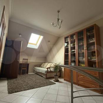 Продается Дом, 280 м²