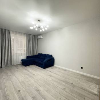 Сдается 1-комнатная квартира, 41 м²