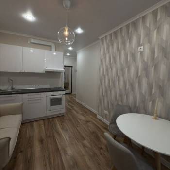 Сдается 1-комнатная квартира, 37 м²