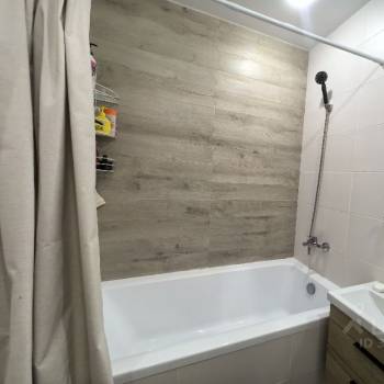 Продается 1-комнатная квартира, 40 м²