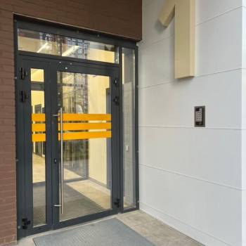 Продается 1-комнатная квартира, 39,8 м²