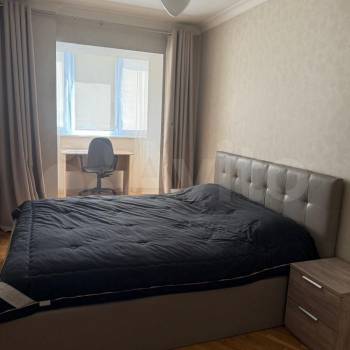 Продается 1-комнатная квартира, 53,2 м²