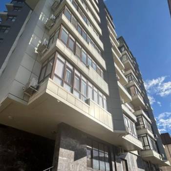 Продается 1-комнатная квартира, 37 м²