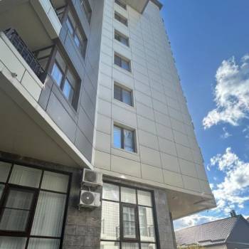 Продается 1-комнатная квартира, 37 м²