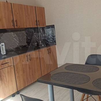 Сдается 1-комнатная квартира, 37 м²