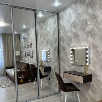 Сдается 1-комнатная квартира, 42 м²