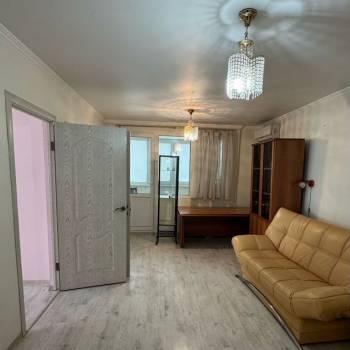 Продается 3-х комнатная квартира, 54 м²