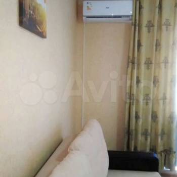 Сдается 1-комнатная квартира, 39 м²