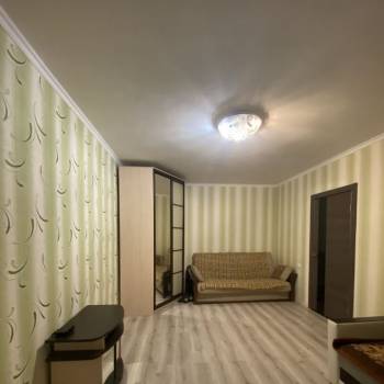 Продается 1-комнатная квартира, 38,8 м²