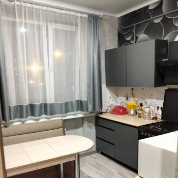 Сдается 1-комнатная квартира, 37 м²