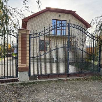 Продается Дом, 137 м²