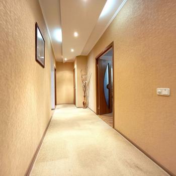 Продается Многокомнатная квартира, 171,4 м²