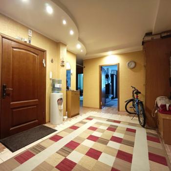 Продается Многокомнатная квартира, 171,4 м²