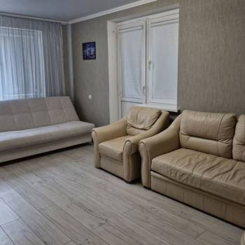 Сдается 2-х комнатная квартира, 55 м²